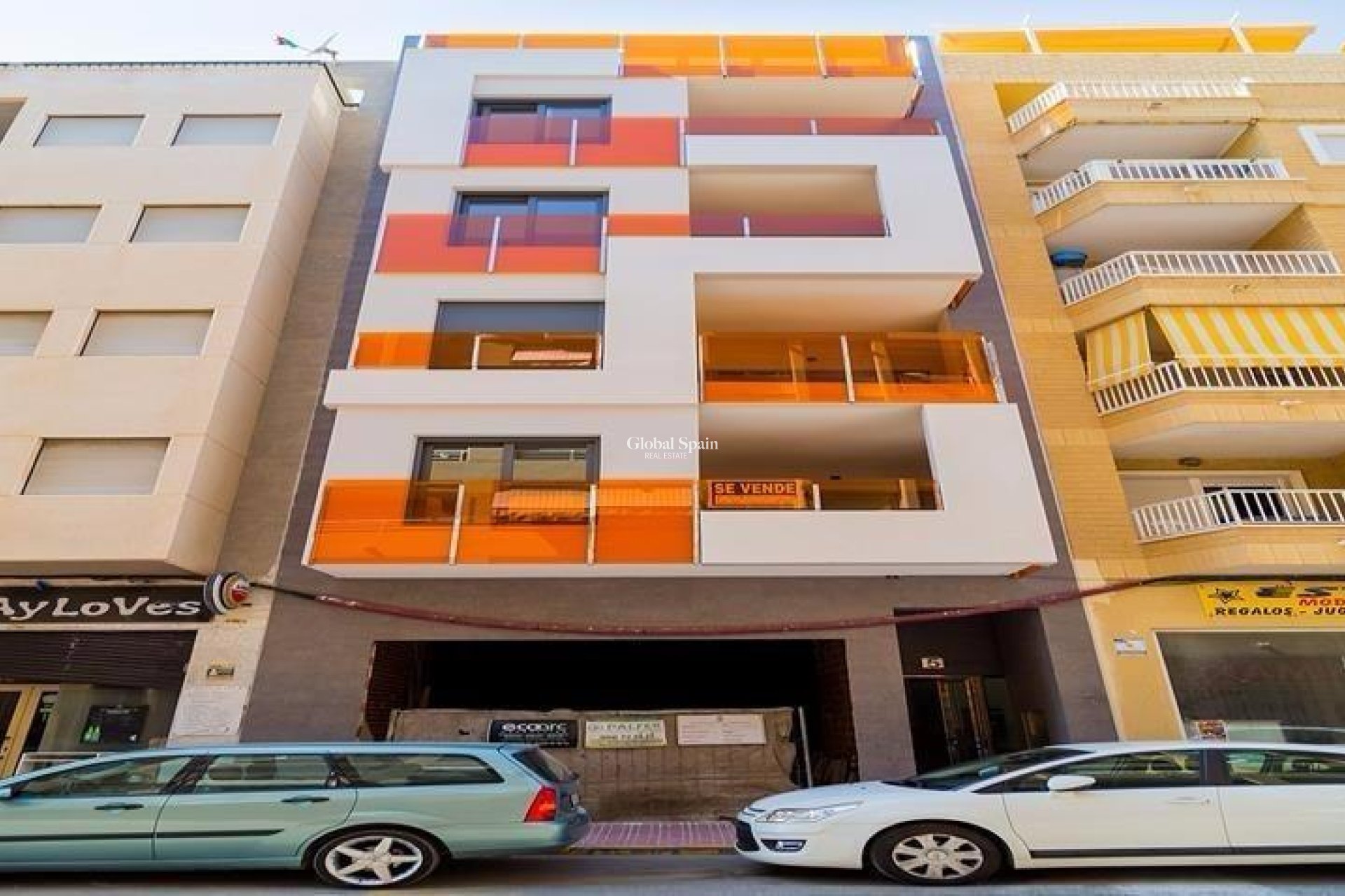 Wederverkoop - APPARTEMENT -
TORREVIEJA - La Mata