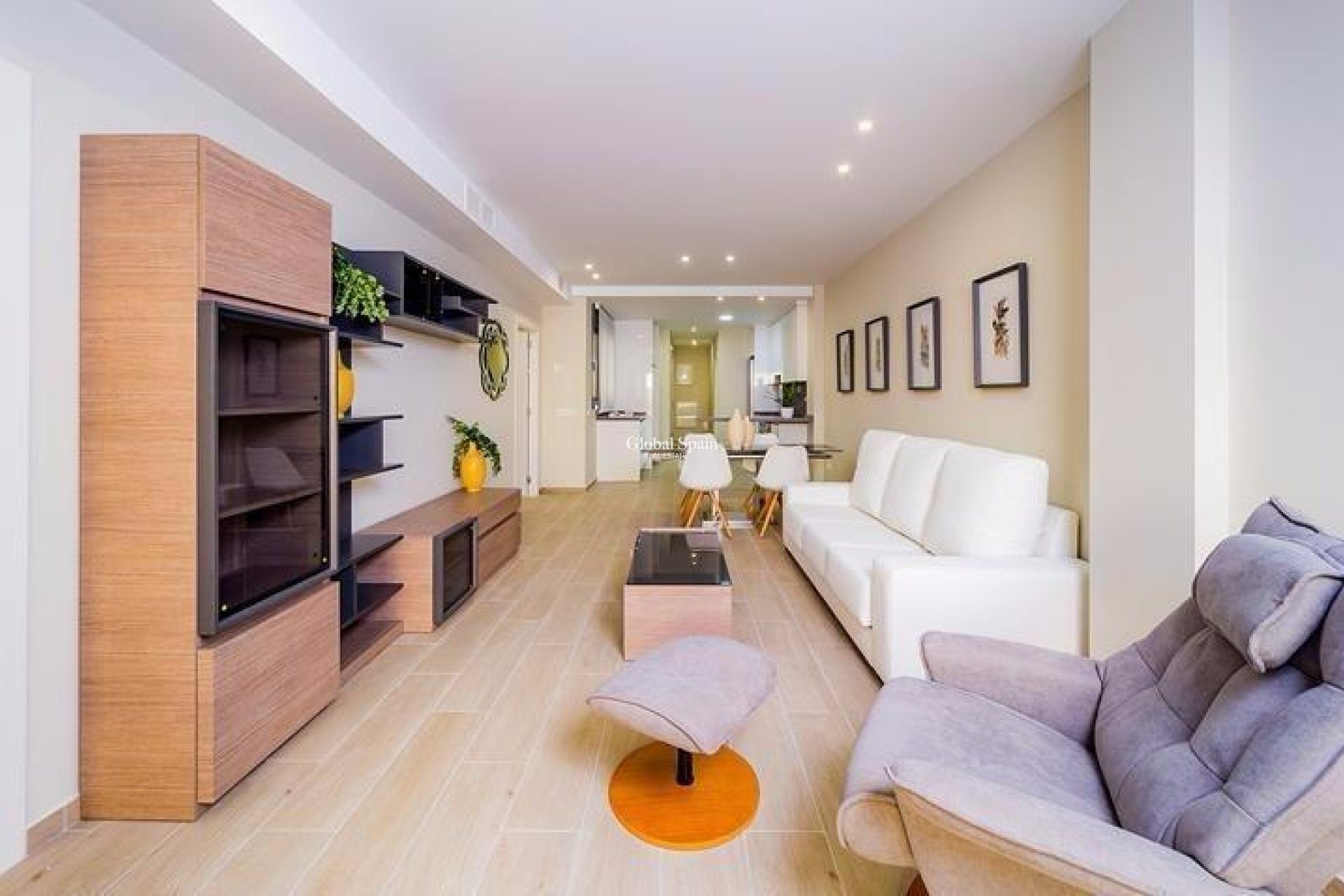 Wederverkoop - APPARTEMENT -
TORREVIEJA - La Mata