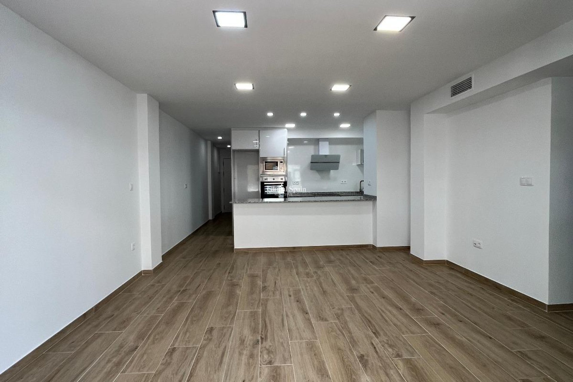Wederverkoop - APPARTEMENT -
TORREVIEJA - La Mata