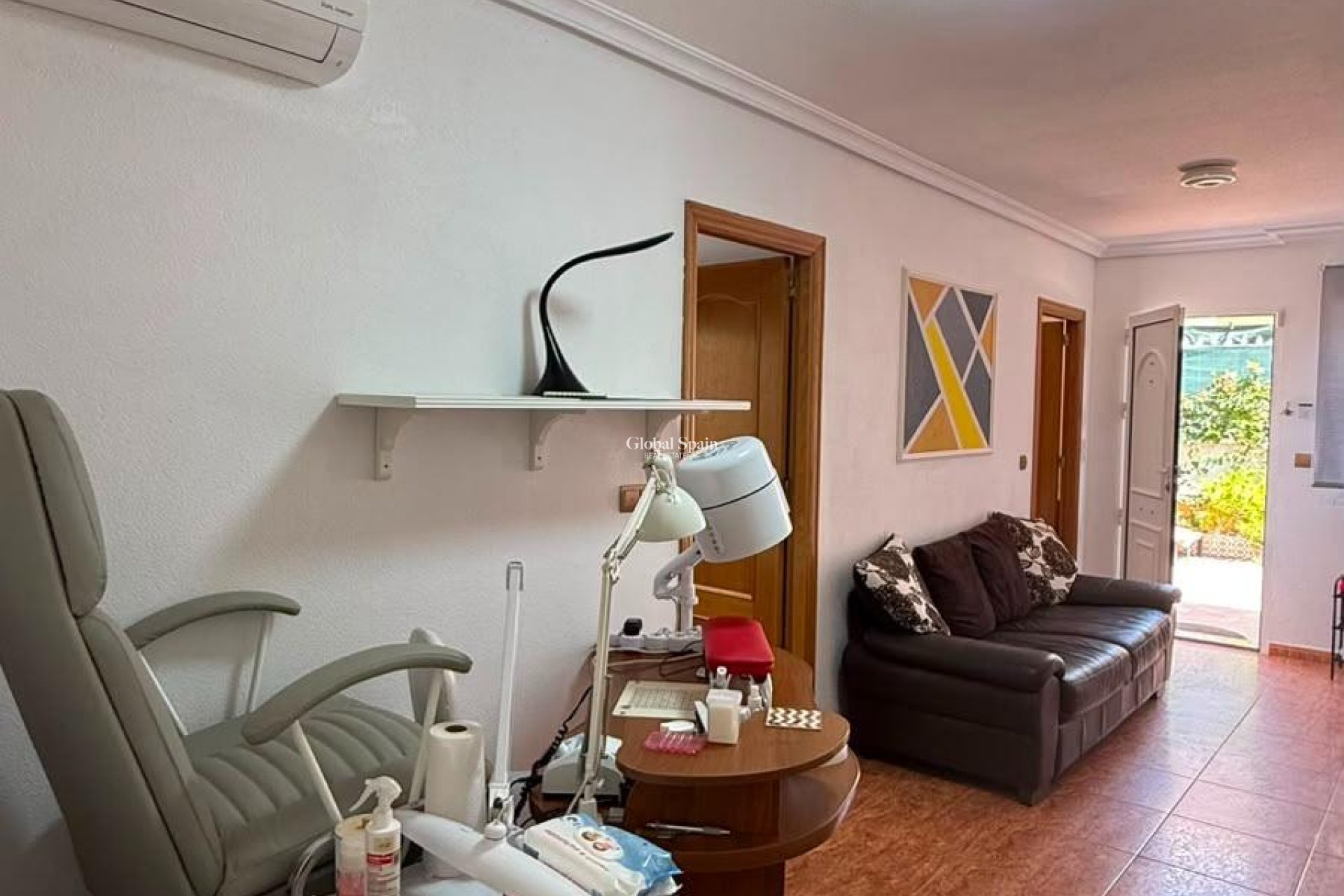 Wederverkoop - APPARTEMENT -
TORREVIEJA - La Mata