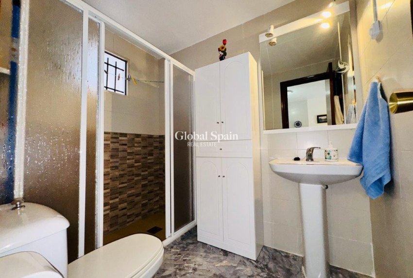 Wederverkoop - Appartement -
TORREVIEJA - La Mata