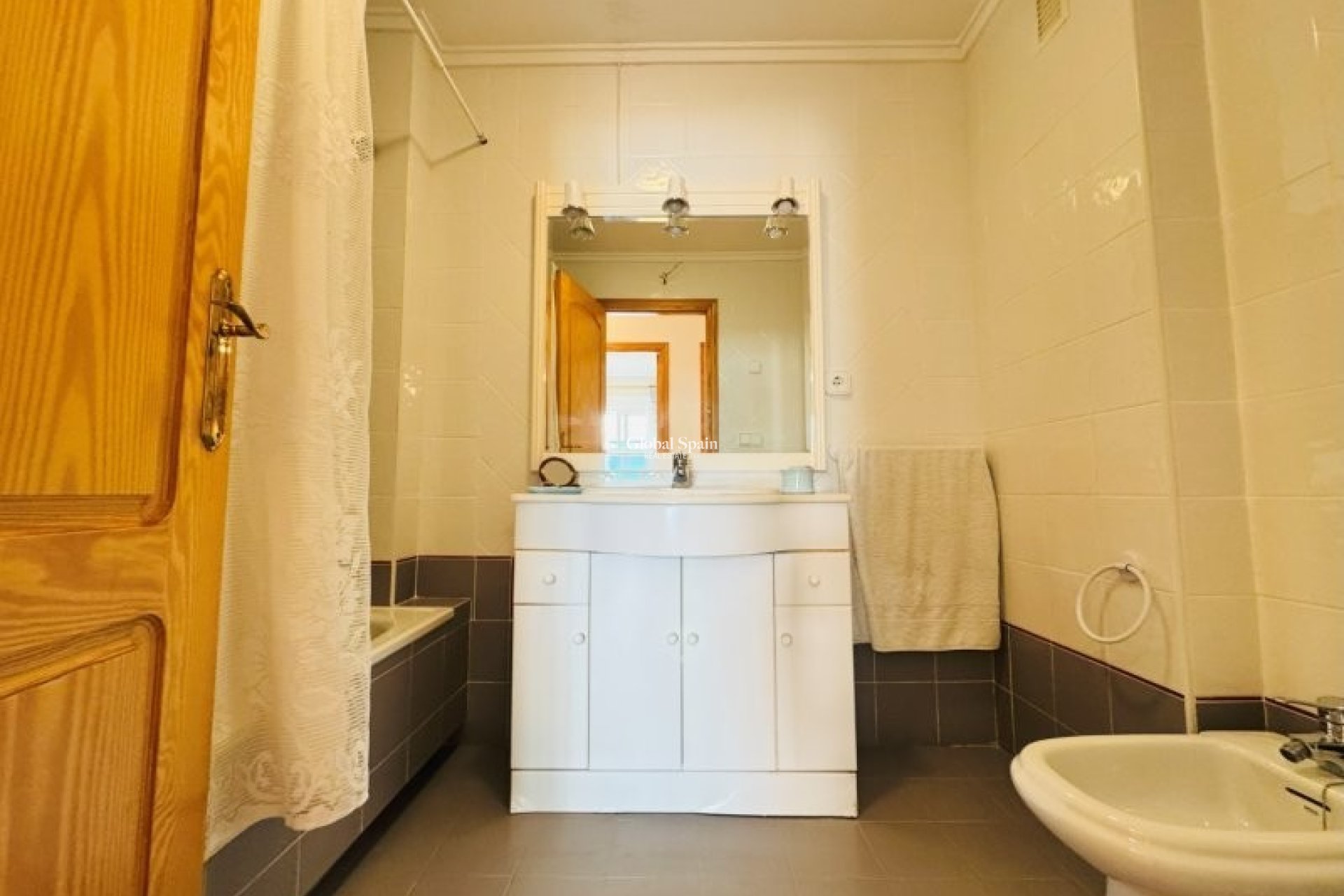 Wederverkoop - Appartement -
TORREVIEJA - La Mata