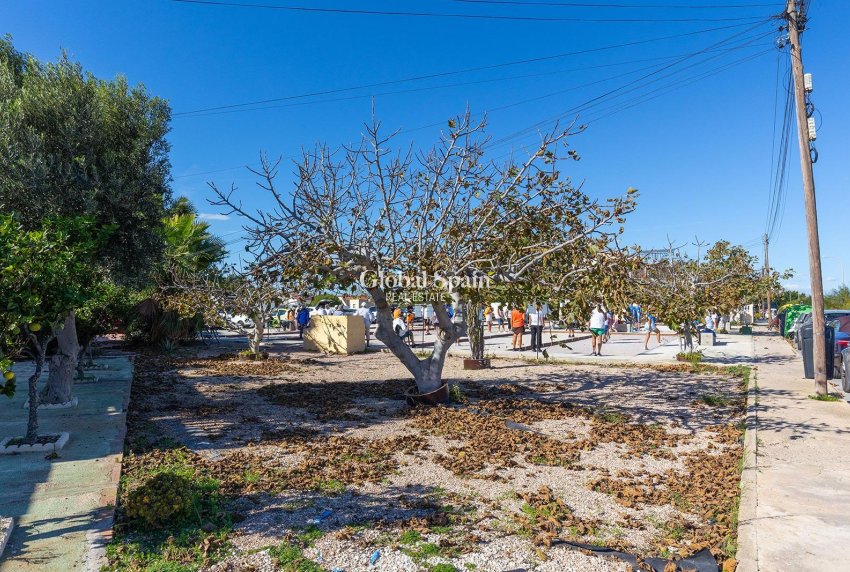 Wederverkoop - APPARTEMENT -
TORREVIEJA - La Siesta - El Salado - Torreta