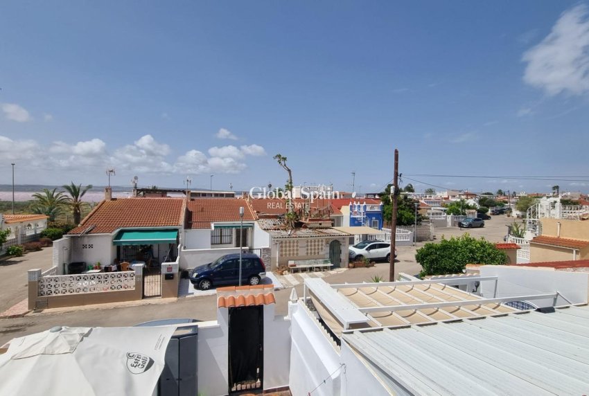 Wederverkoop - APPARTEMENT -
TORREVIEJA - La Siesta - El Salado - Torreta