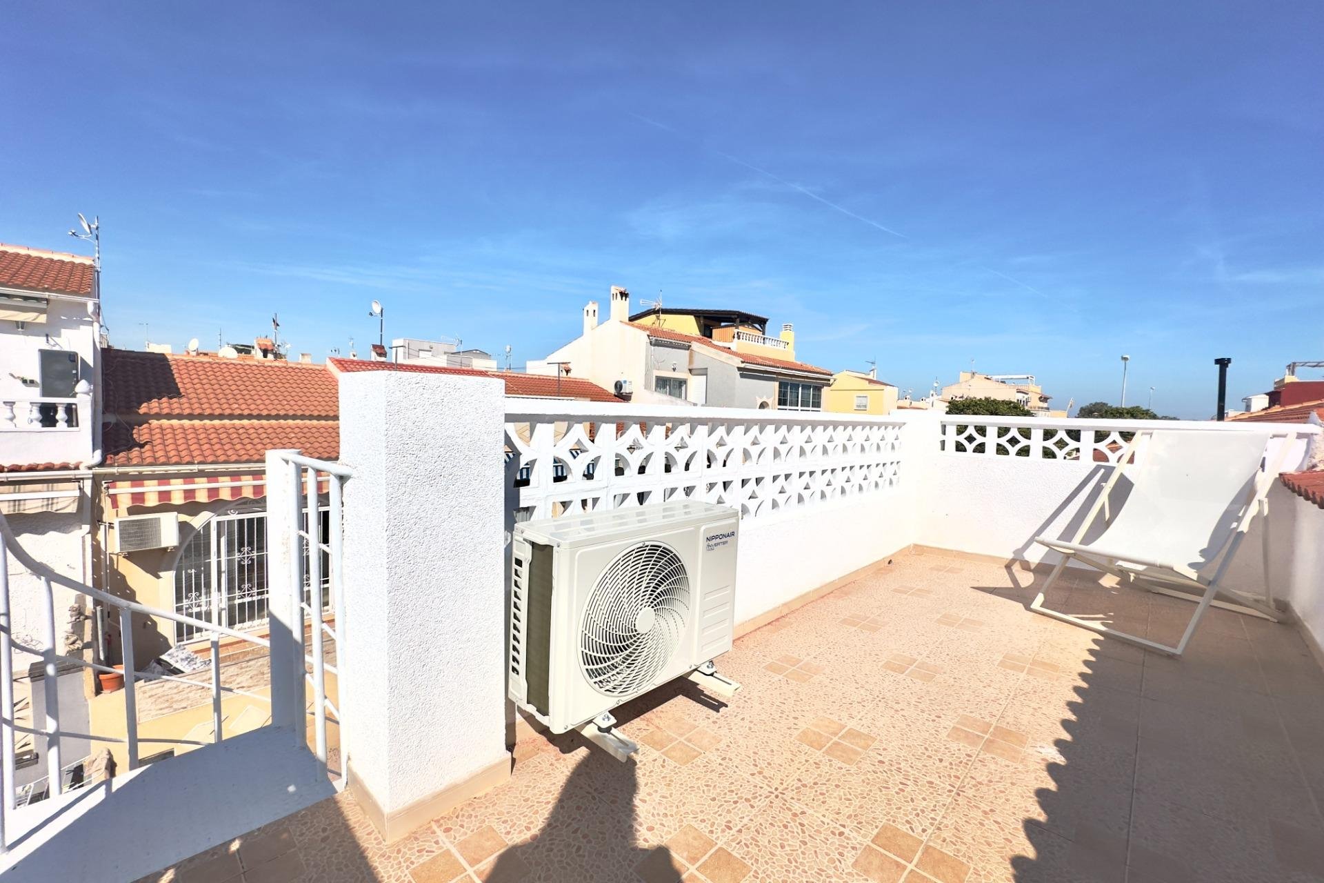 Wederverkoop - APPARTEMENT -
TORREVIEJA - La Siesta - El Salado - Torreta