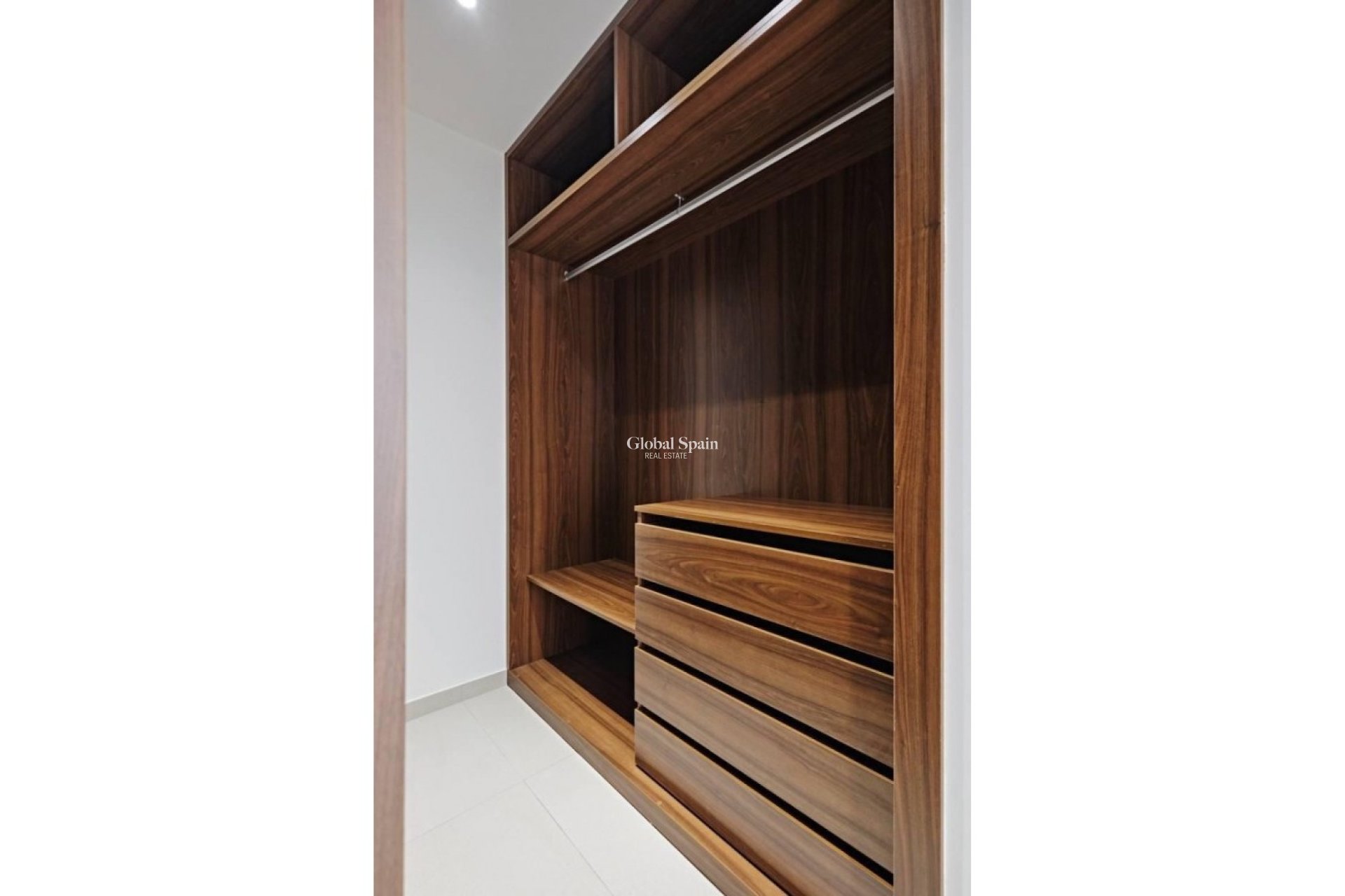 Wederverkoop - Appartement -
TORREVIEJA - La veleta