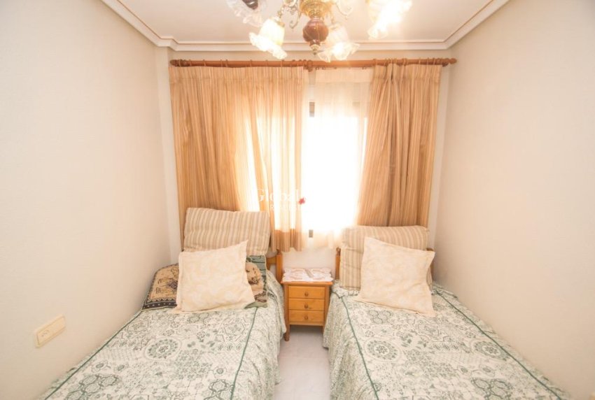 Wederverkoop - Appartement -
TORREVIEJA - La Veleta