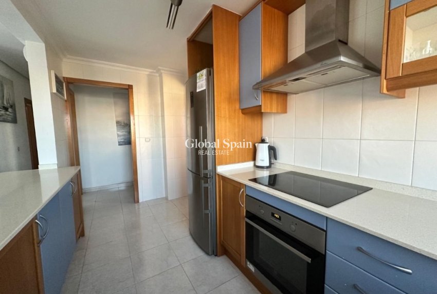 Wederverkoop - Appartement -
TORREVIEJA - La Veleta