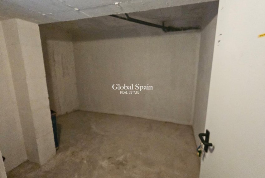 Wederverkoop - APPARTEMENT -
TORREVIEJA - La Veleta