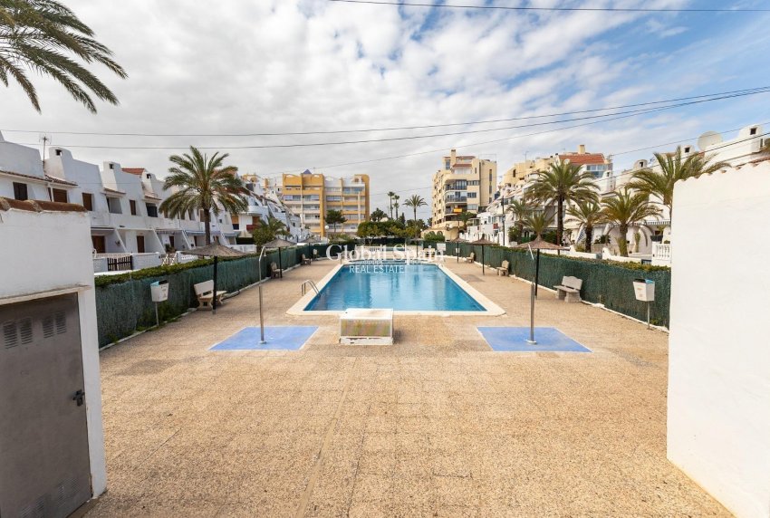 Wederverkoop - APPARTEMENT -
TORREVIEJA - La Veleta