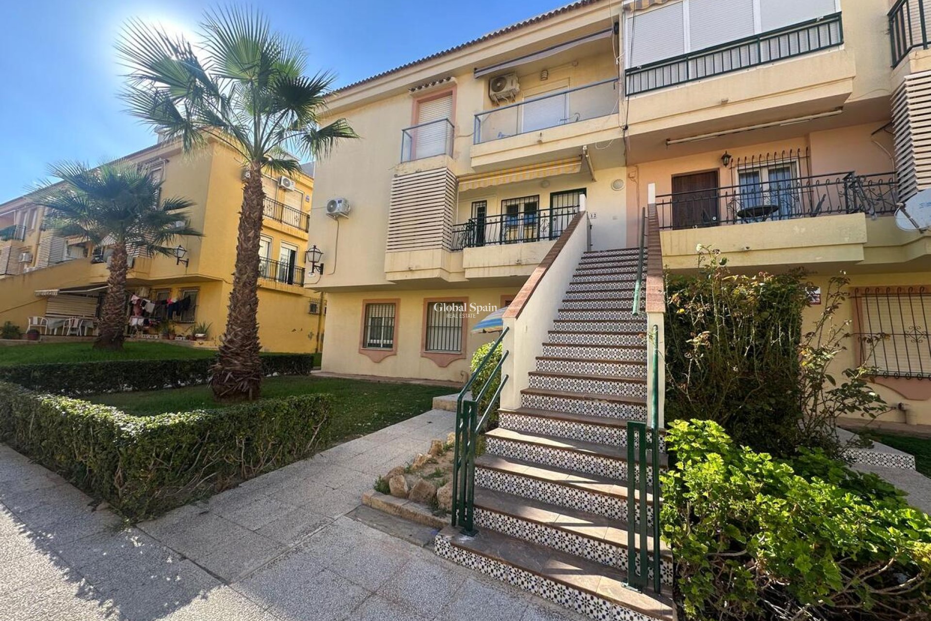Wederverkoop - APPARTEMENT -
TORREVIEJA - La Veleta