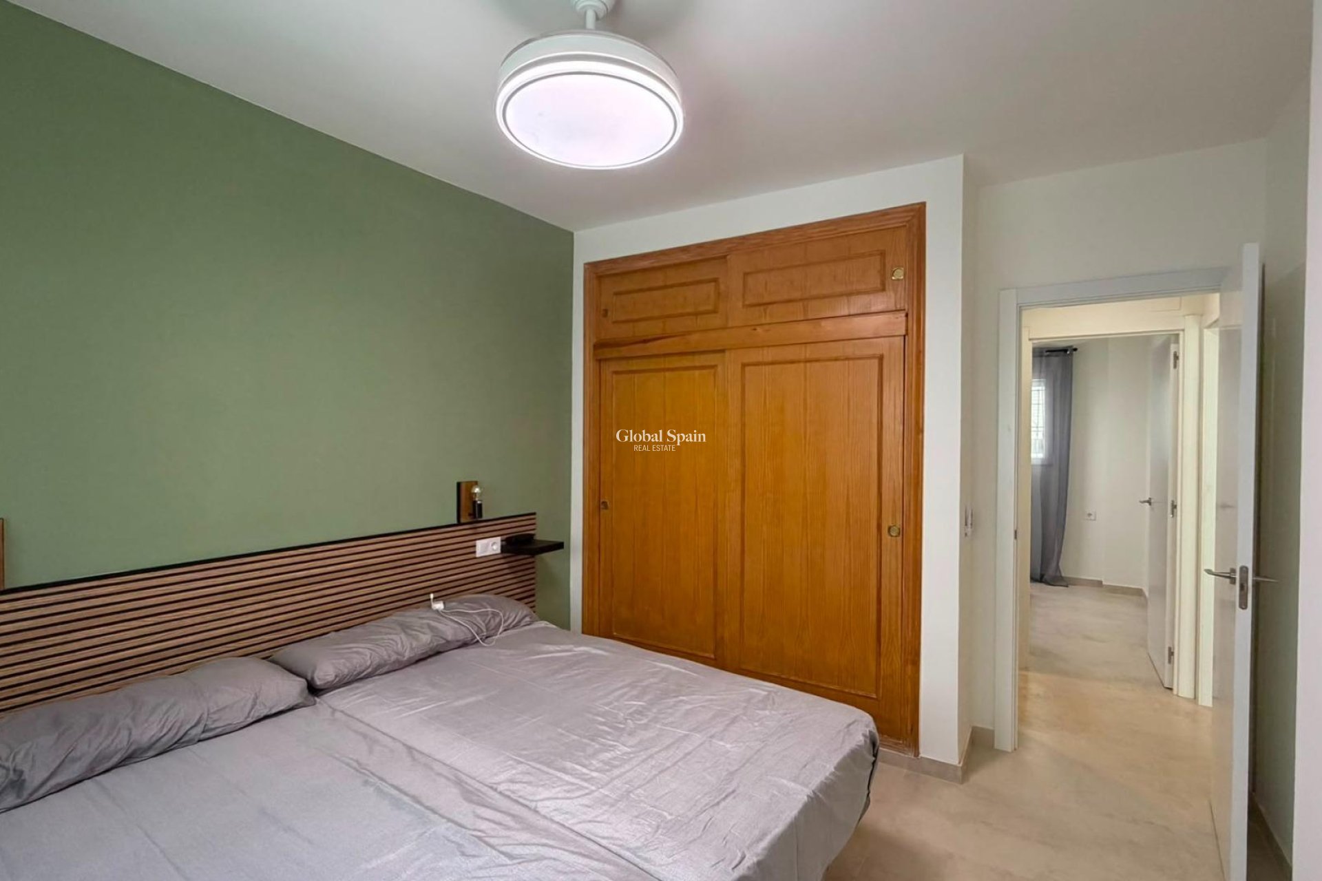 Wederverkoop - APPARTEMENT -
TORREVIEJA - La Veleta