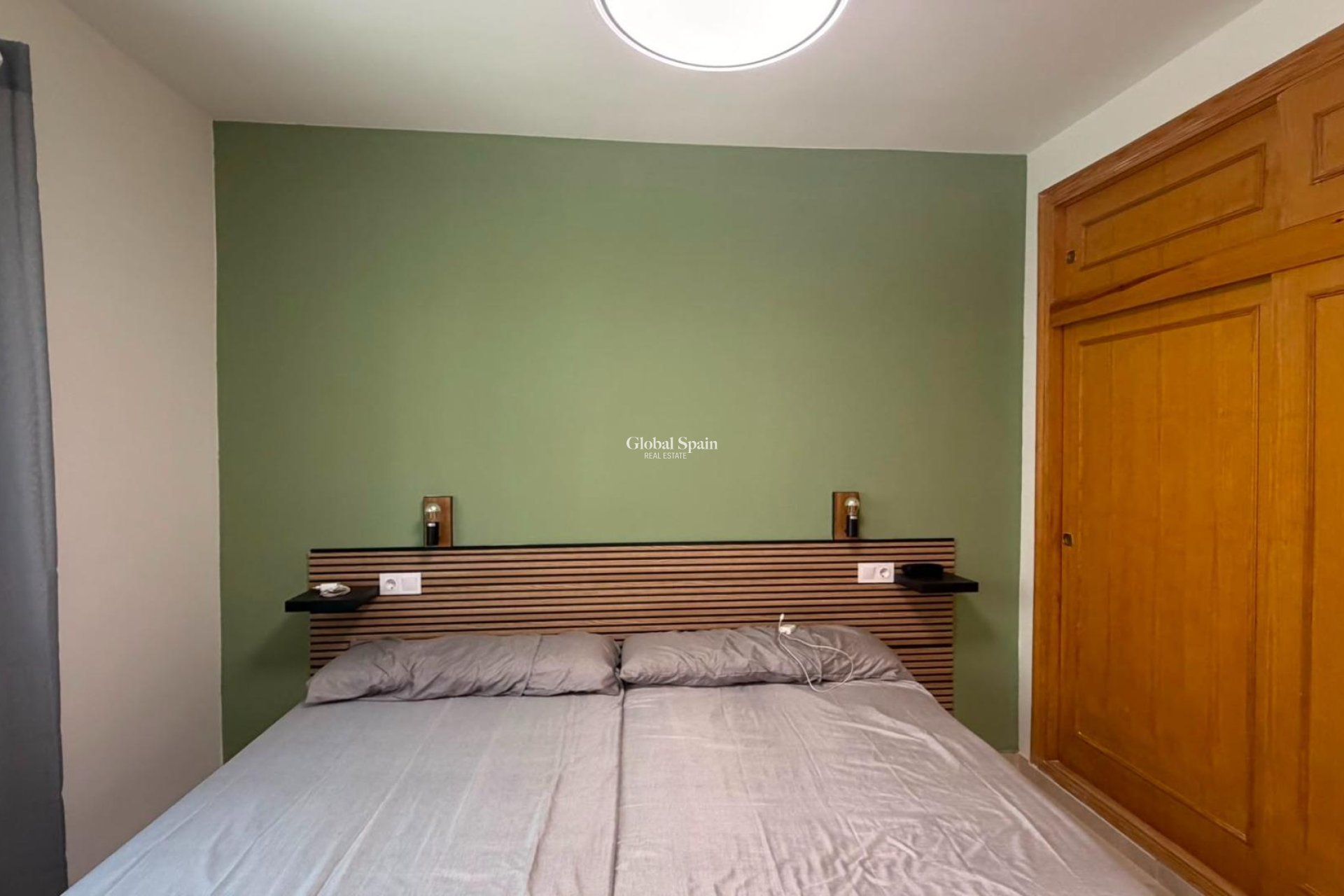 Wederverkoop - APPARTEMENT -
TORREVIEJA - La Veleta