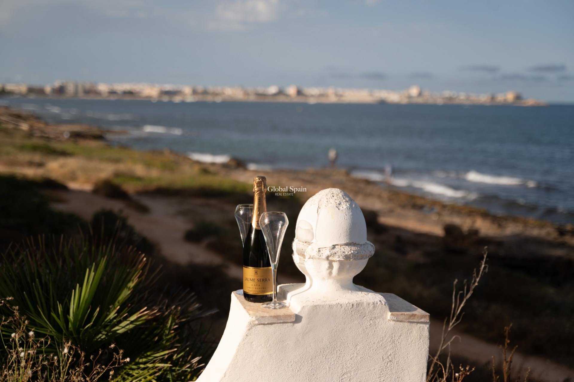 Wederverkoop - APPARTEMENT -
TORREVIEJA - La Veleta