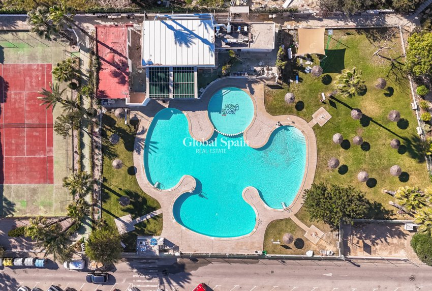 Wederverkoop - APPARTEMENT -
TORREVIEJA - Lago jardin