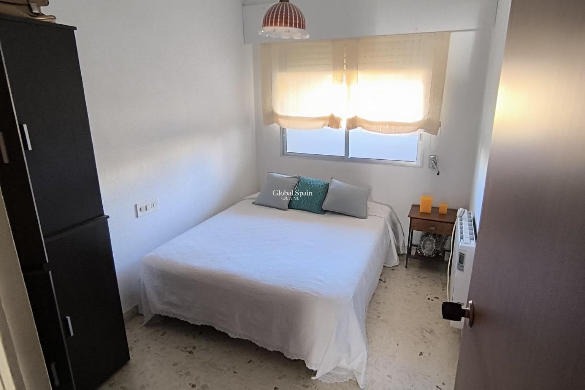 Wederverkoop - APPARTEMENT -
TORREVIEJA - Las Piscinas Naturales
