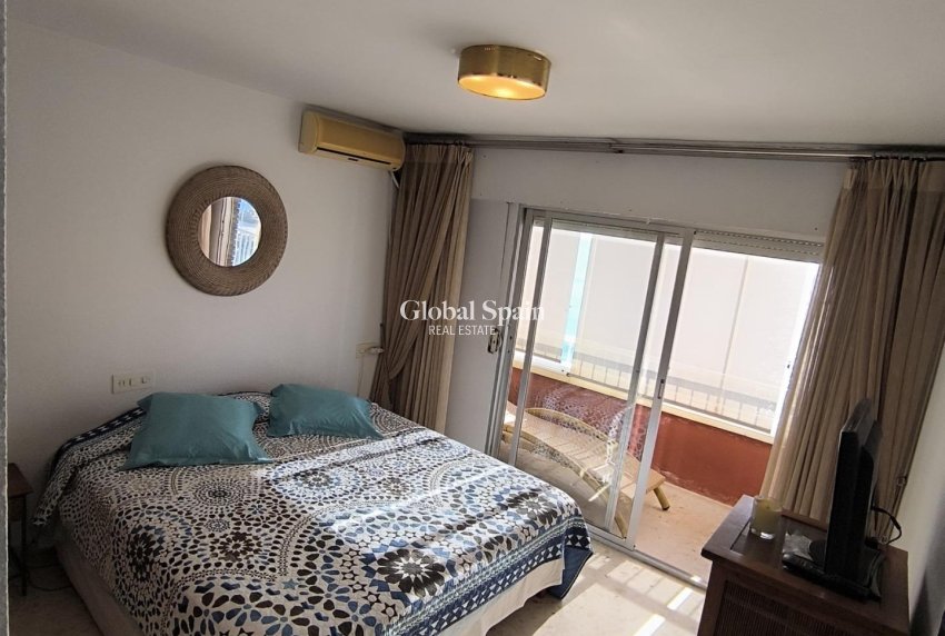 Wederverkoop - APPARTEMENT -
TORREVIEJA - Las Piscinas Naturales