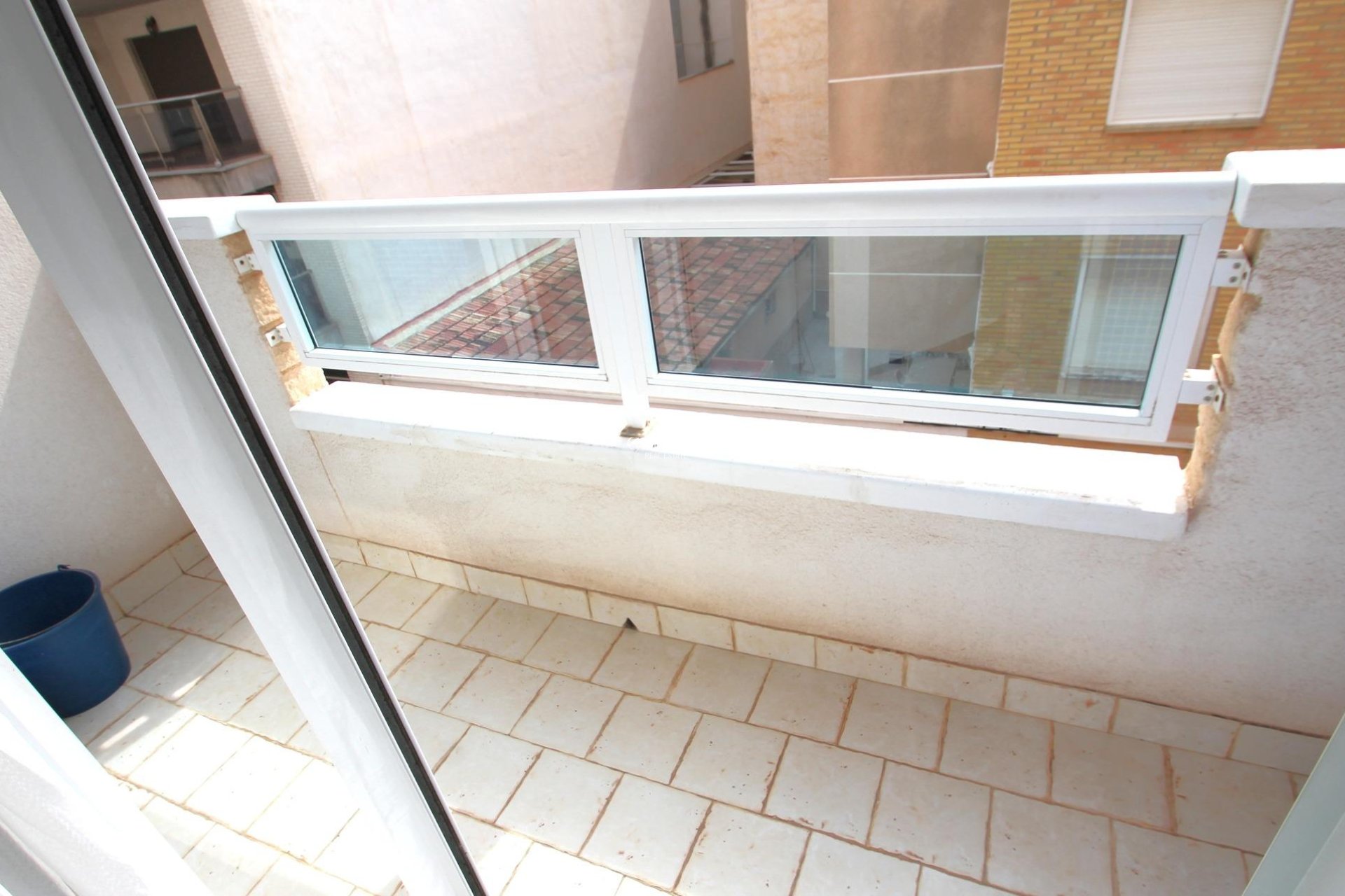 Wederverkoop - APPARTEMENT -
TORREVIEJA - Las Piscinas Naturales