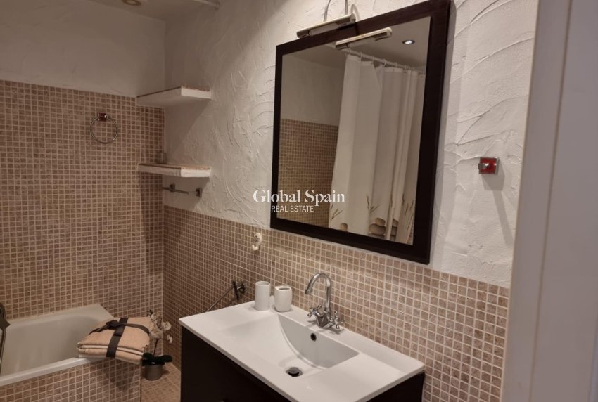 Wederverkoop - Appartement -
TORREVIEJA - LOS BALCONES - LOS ALTOS