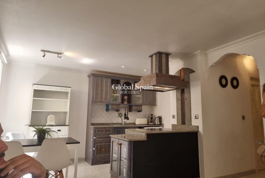 Wederverkoop - Appartement -
TORREVIEJA - LOS BALCONES - LOS ALTOS