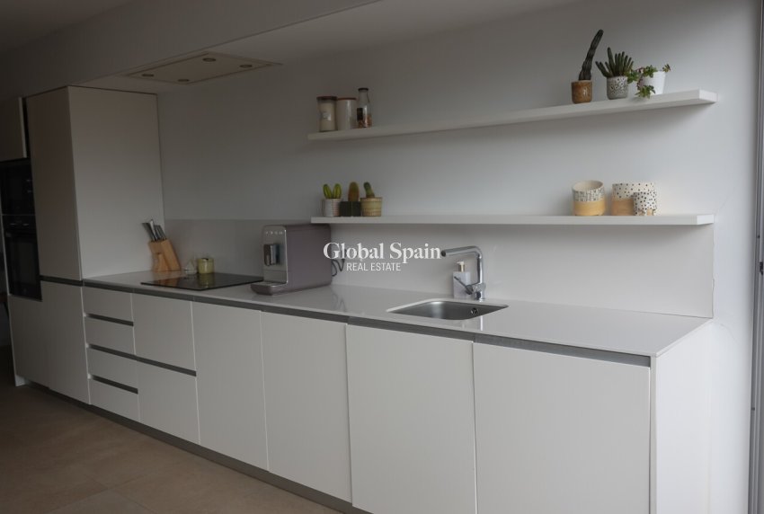 Wederverkoop - APPARTEMENT -
TORREVIEJA - LOS BALCONES - LOS ALTOS