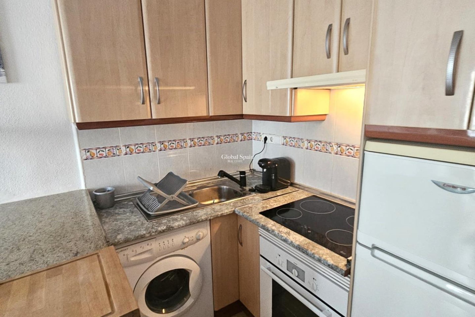 Wederverkoop - APPARTEMENT -
TORREVIEJA - LOS BALCONES - LOS ALTOS