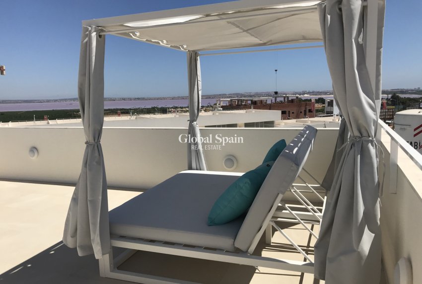 Wederverkoop - APPARTEMENT -
TORREVIEJA - LOS BALCONES - LOS ALTOS