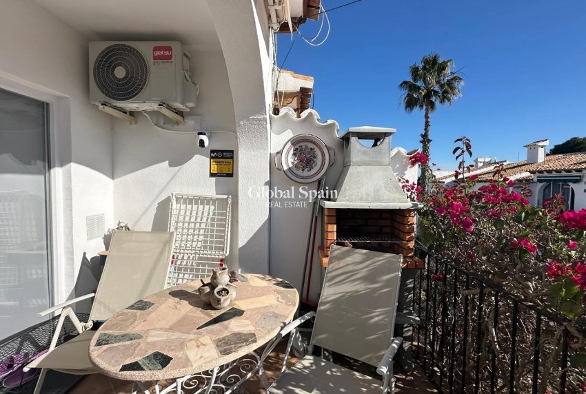 Wederverkoop - APPARTEMENT -
TORREVIEJA - LOS BALCONES - LOS ALTOS