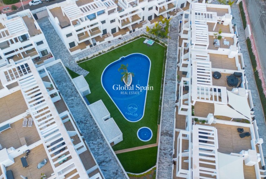 Wederverkoop - APPARTEMENT -
TORREVIEJA - LOS BALCONES - LOS ALTOS