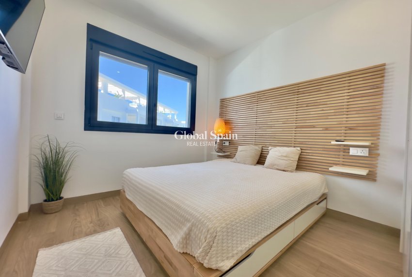 Wederverkoop - APPARTEMENT -
TORREVIEJA - LOS BALCONES - LOS ALTOS