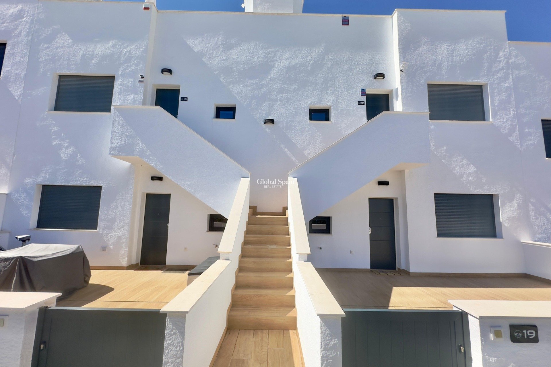 Wederverkoop - APPARTEMENT -
TORREVIEJA - LOS BALCONES - LOS ALTOS