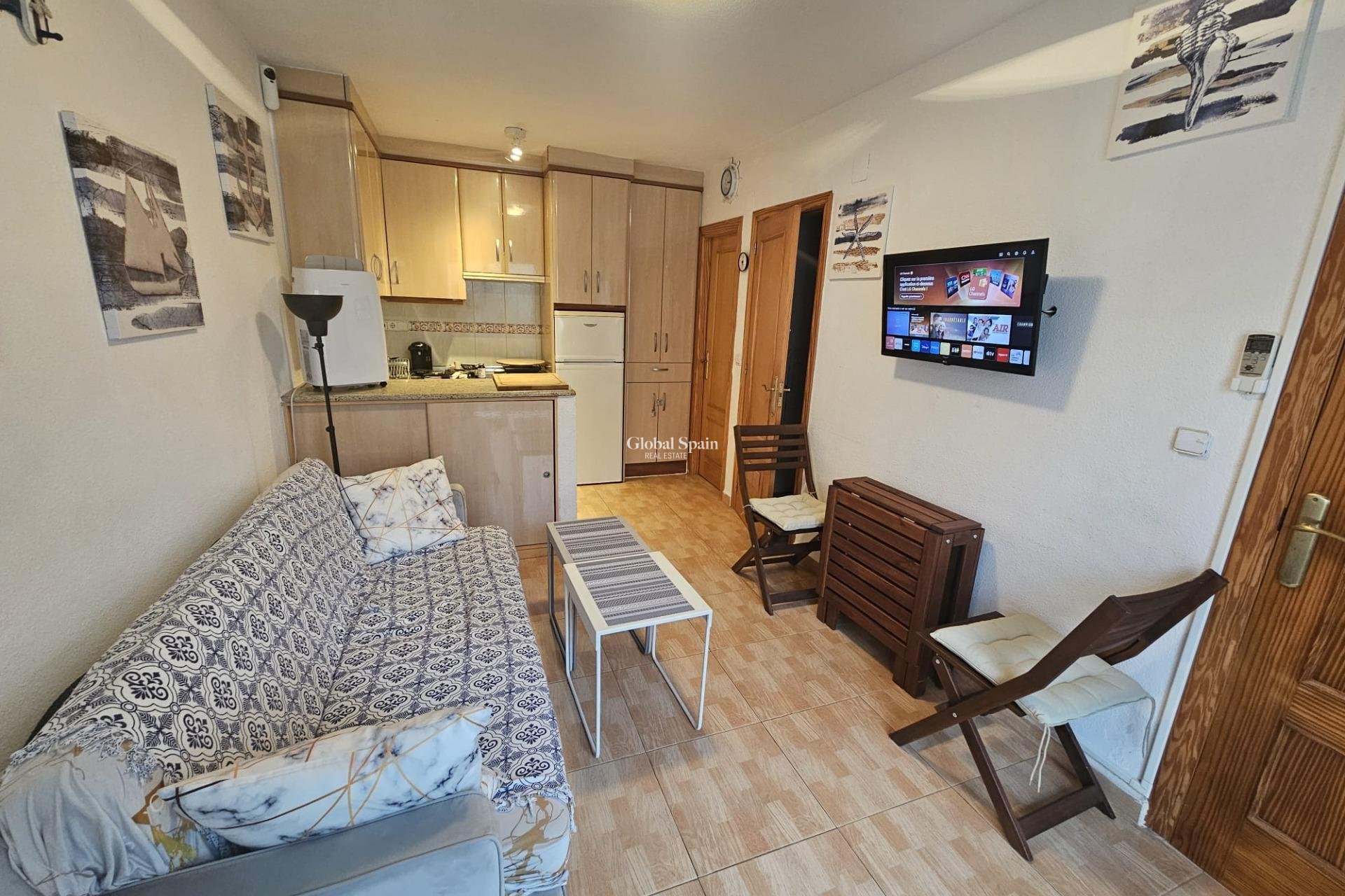 Wederverkoop - APPARTEMENT -
TORREVIEJA - LOS BALCONES - LOS ALTOS