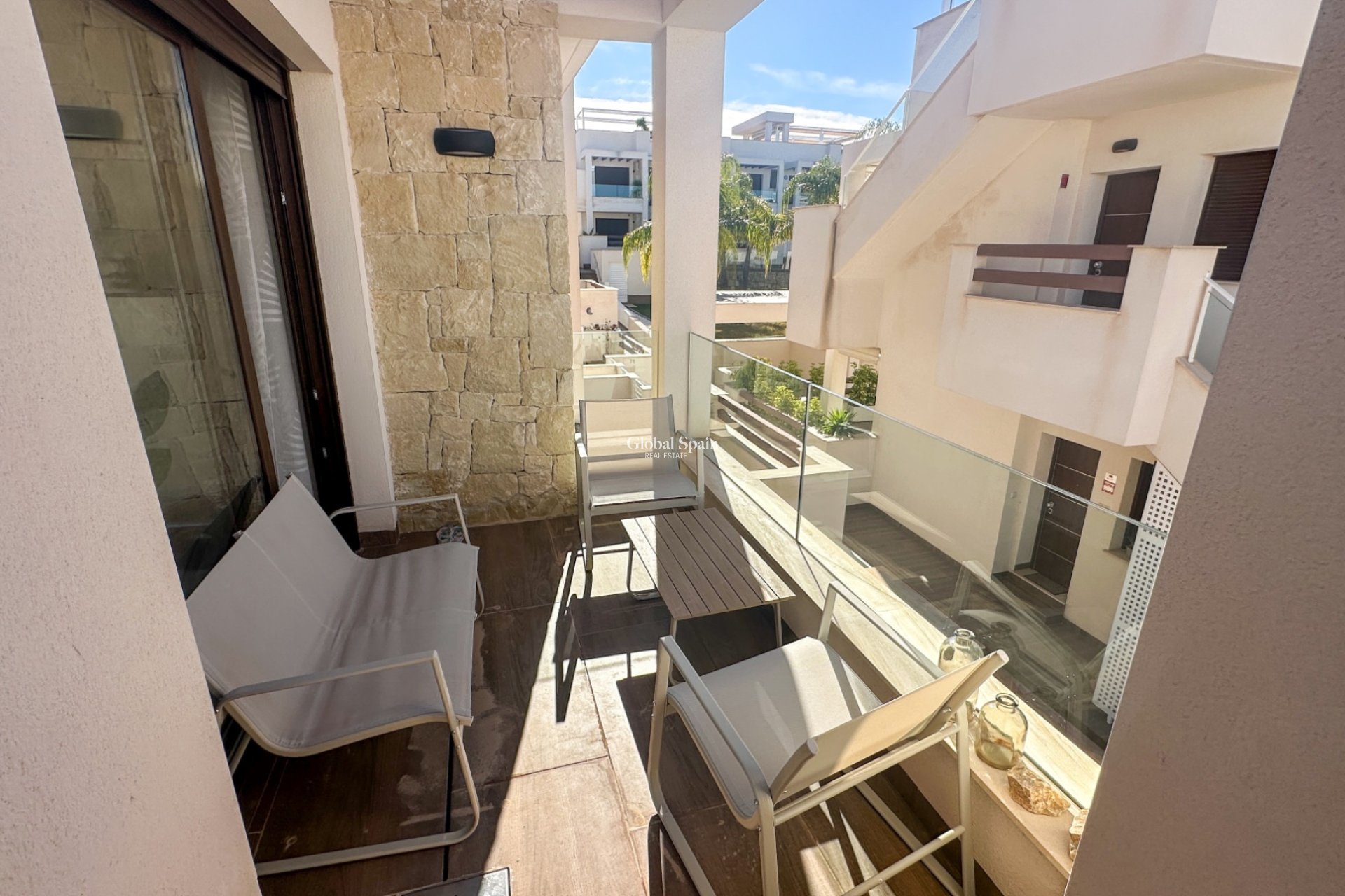 Wederverkoop - APPARTEMENT -
TORREVIEJA - LOS BALCONES - LOS ALTOS