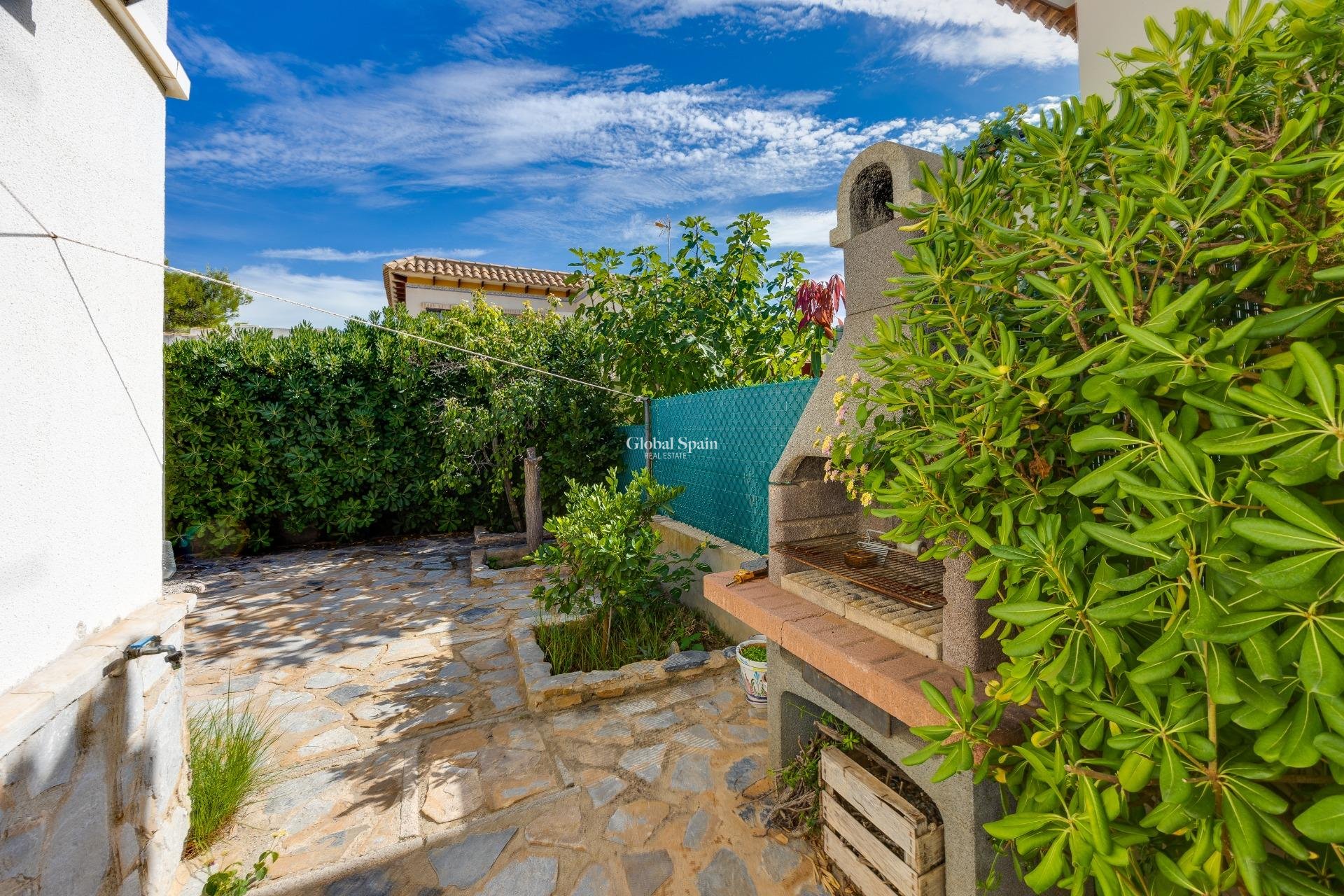 Wederverkoop - APPARTEMENT -
TORREVIEJA - LOS BALCONES - LOS ALTOS