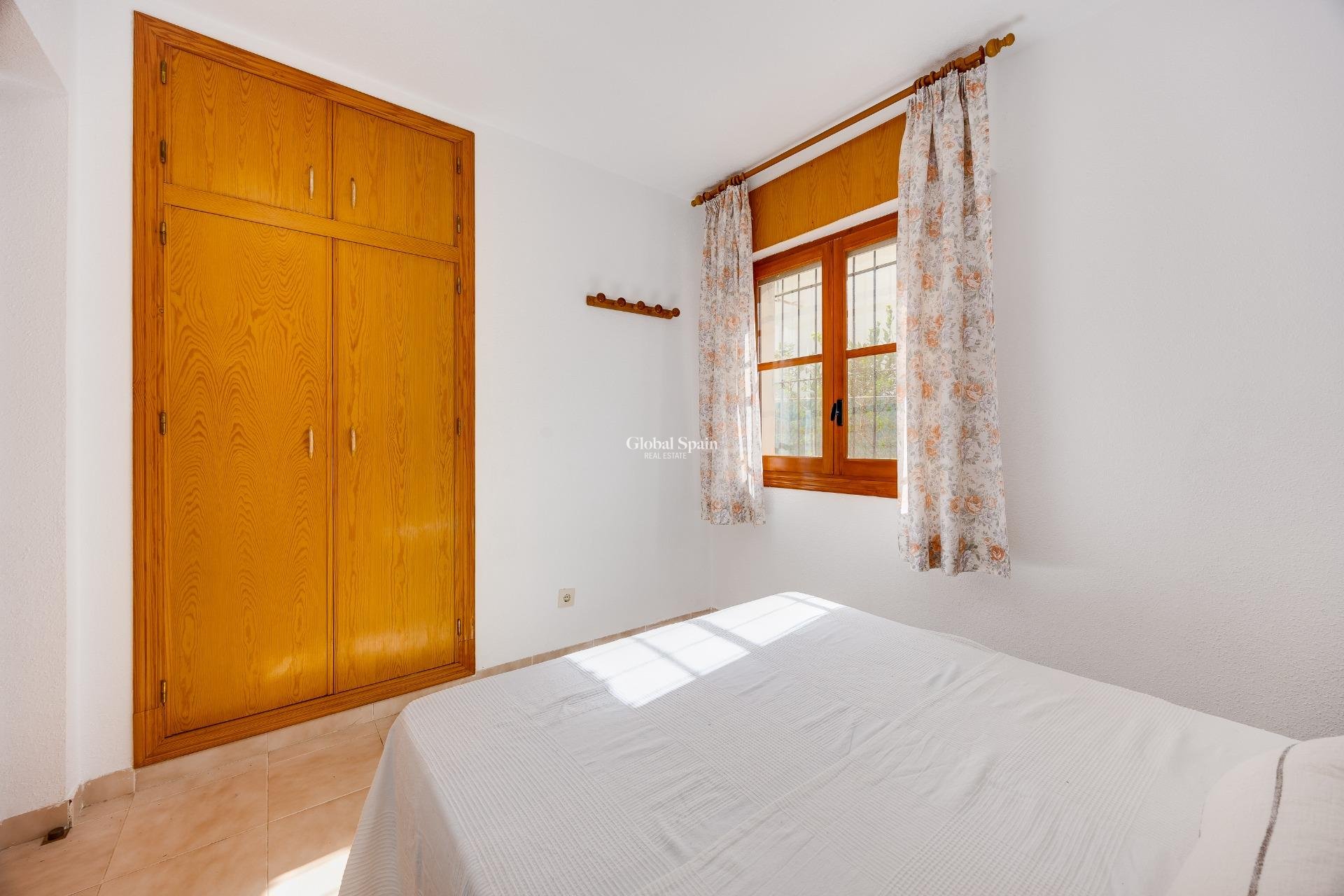 Wederverkoop - APPARTEMENT -
TORREVIEJA - LOS BALCONES - LOS ALTOS