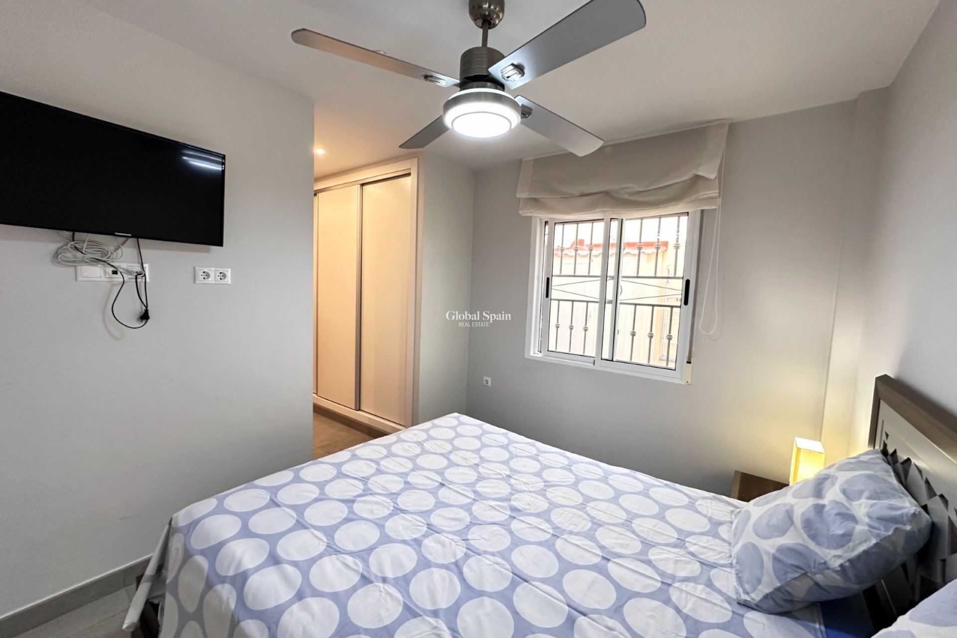 Wederverkoop - APPARTEMENT -
TORREVIEJA - LOS BALCONES - LOS ALTOS