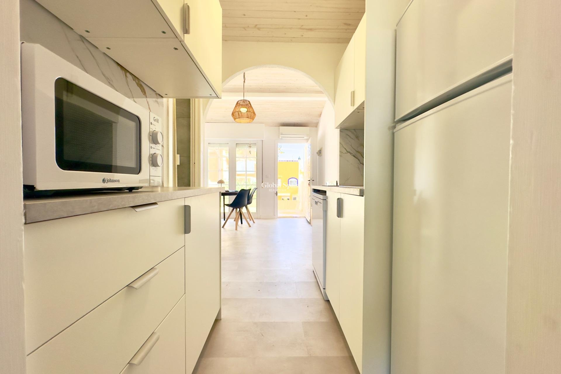 Wederverkoop - Appartement -
TORREVIEJA - Los Frutales