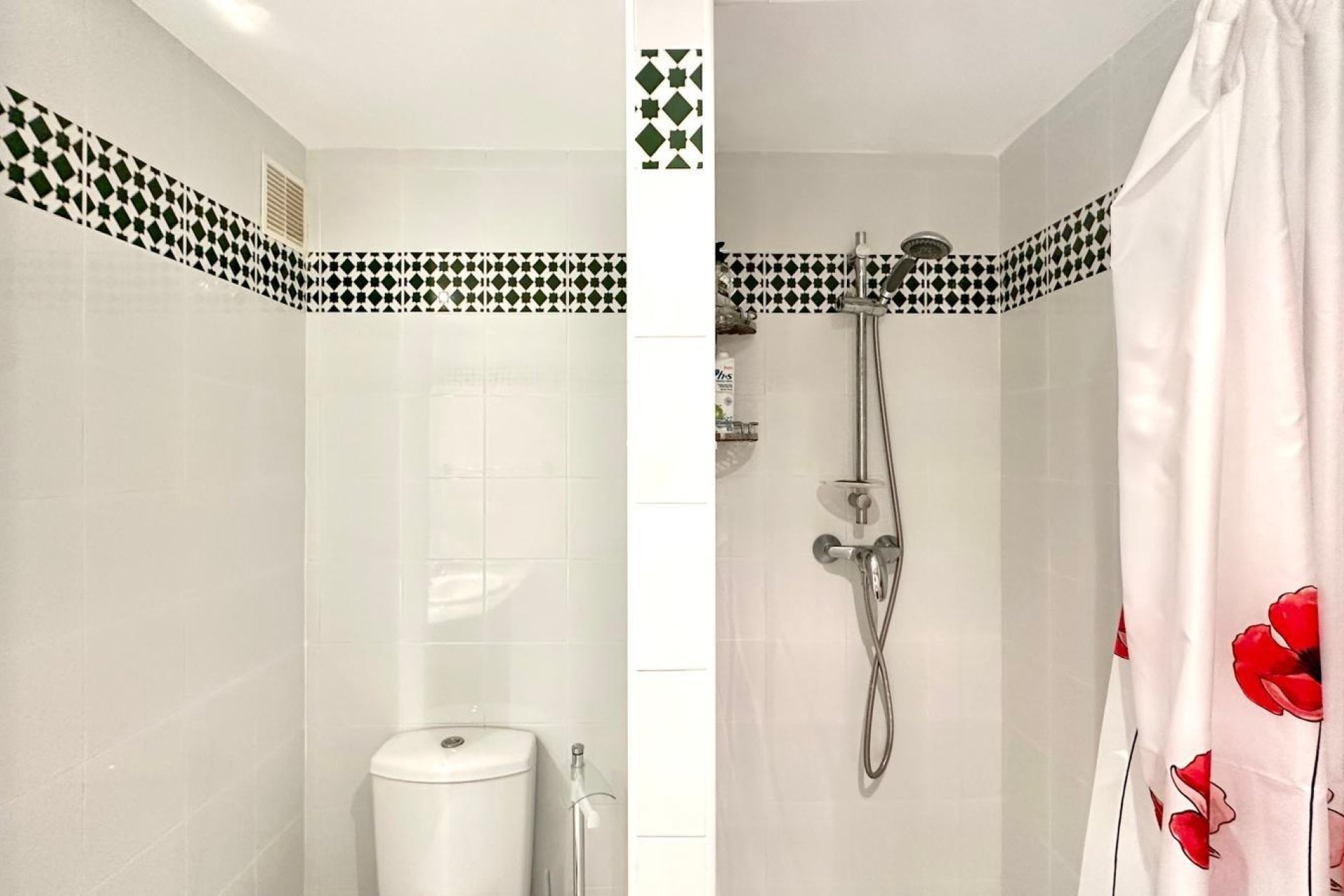 Wederverkoop - APPARTEMENT -
TORREVIEJA - Los Frutales