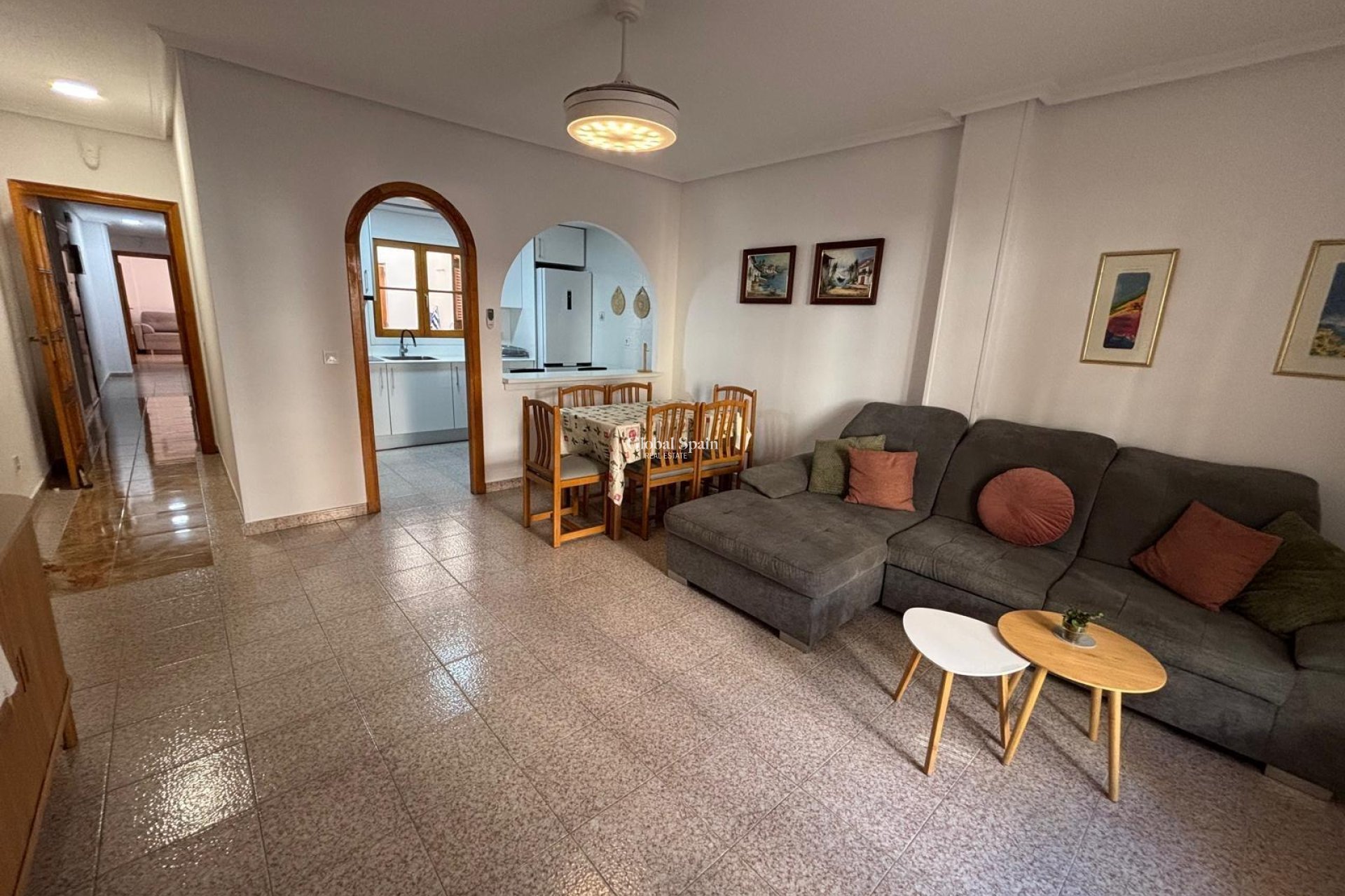 Wederverkoop - APPARTEMENT -
TORREVIEJA - Los Frutales