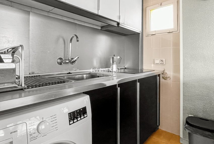 Wederverkoop - APPARTEMENT -
TORREVIEJA - Mar Azul