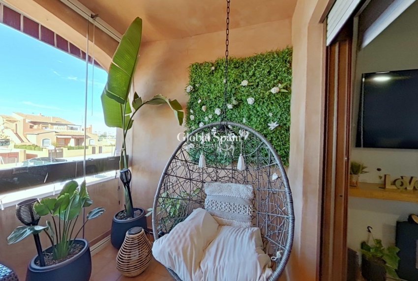 Wederverkoop - APPARTEMENT -
TORREVIEJA - Nueva Torrevieja