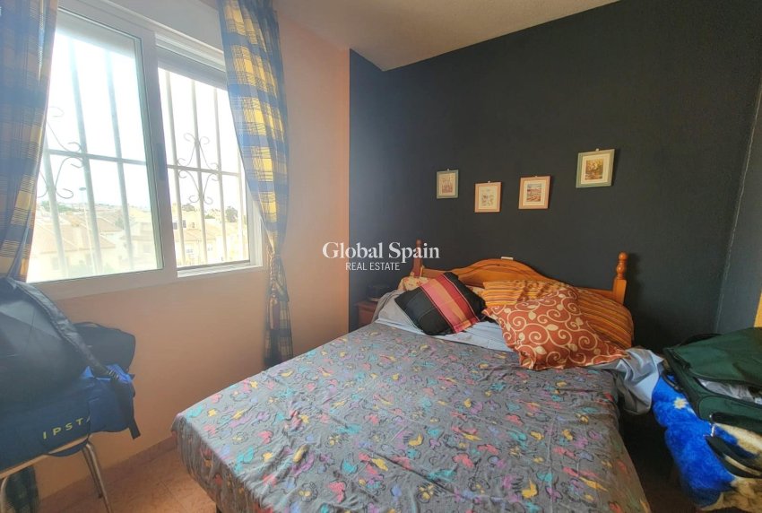 Wederverkoop - APPARTEMENT -
TORREVIEJA - Nueva Torrevieja