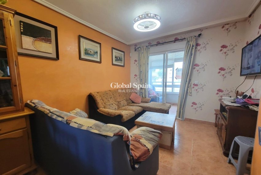 Wederverkoop - APPARTEMENT -
TORREVIEJA - Nueva Torrevieja