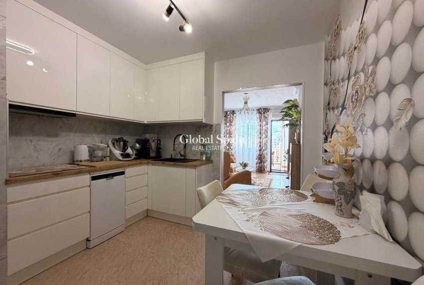 Wederverkoop - APPARTEMENT -
TORREVIEJA - Nueva Torrevieja