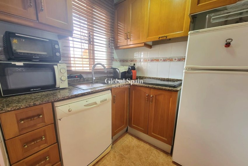 Wederverkoop - APPARTEMENT -
TORREVIEJA - Nueva Torrevieja