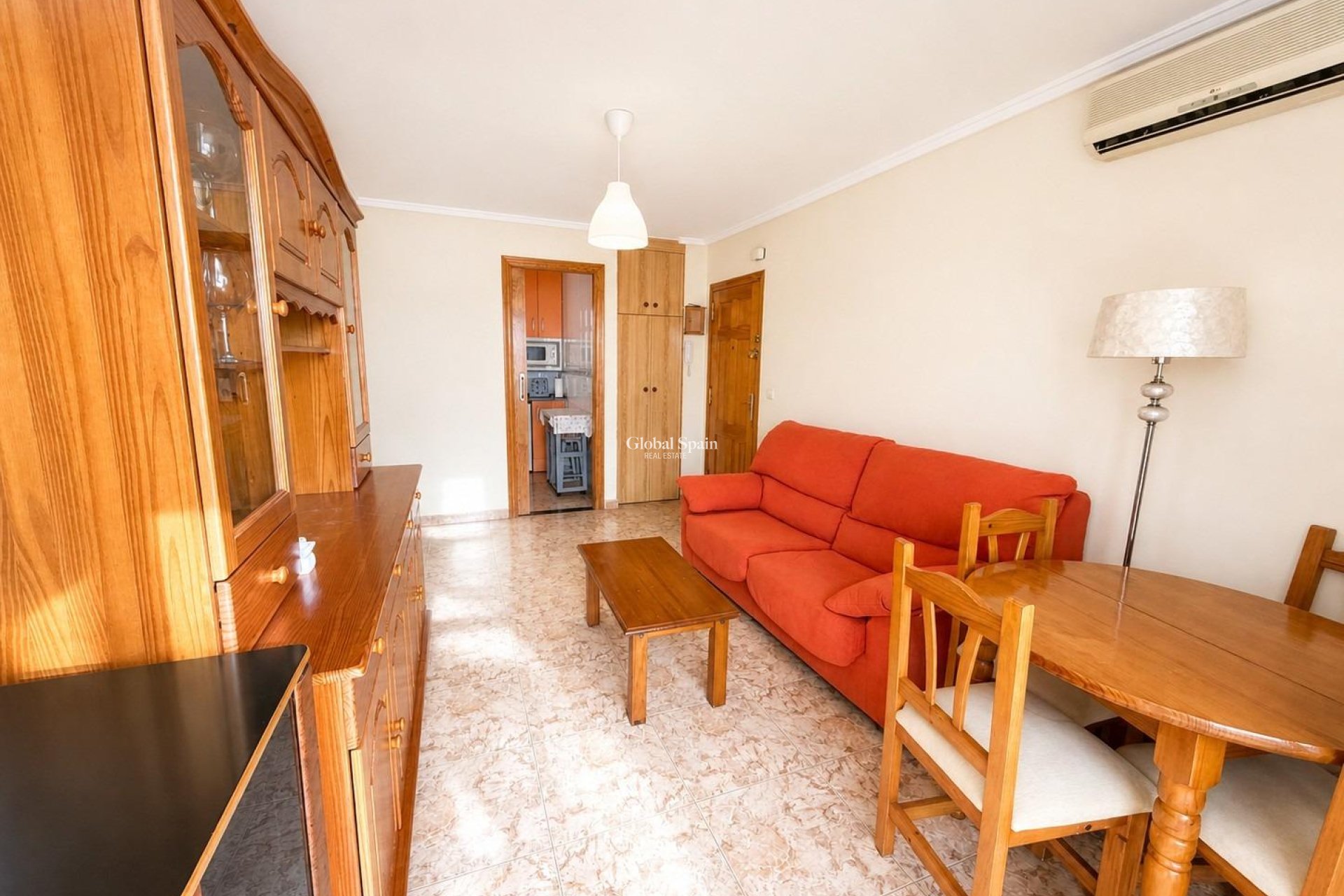 Wederverkoop - APPARTEMENT -
TORREVIEJA - Nueva Torrevieja