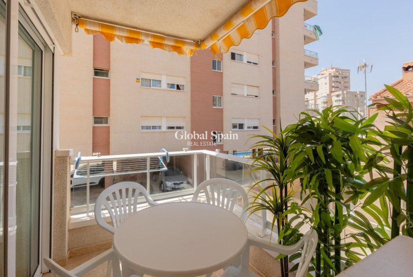 Wederverkoop - APPARTEMENT -
TORREVIEJA - Nueva Torrevieja