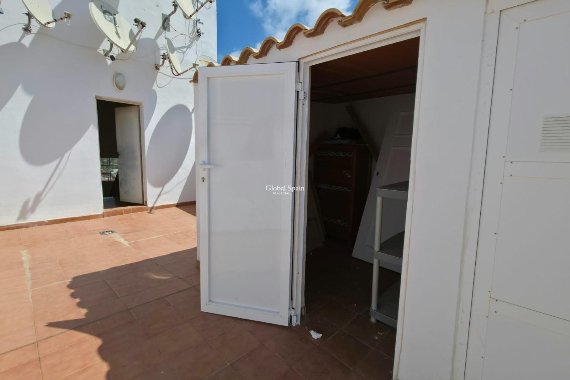 Wederverkoop - APPARTEMENT -
TORREVIEJA - Nueva Torrevieja