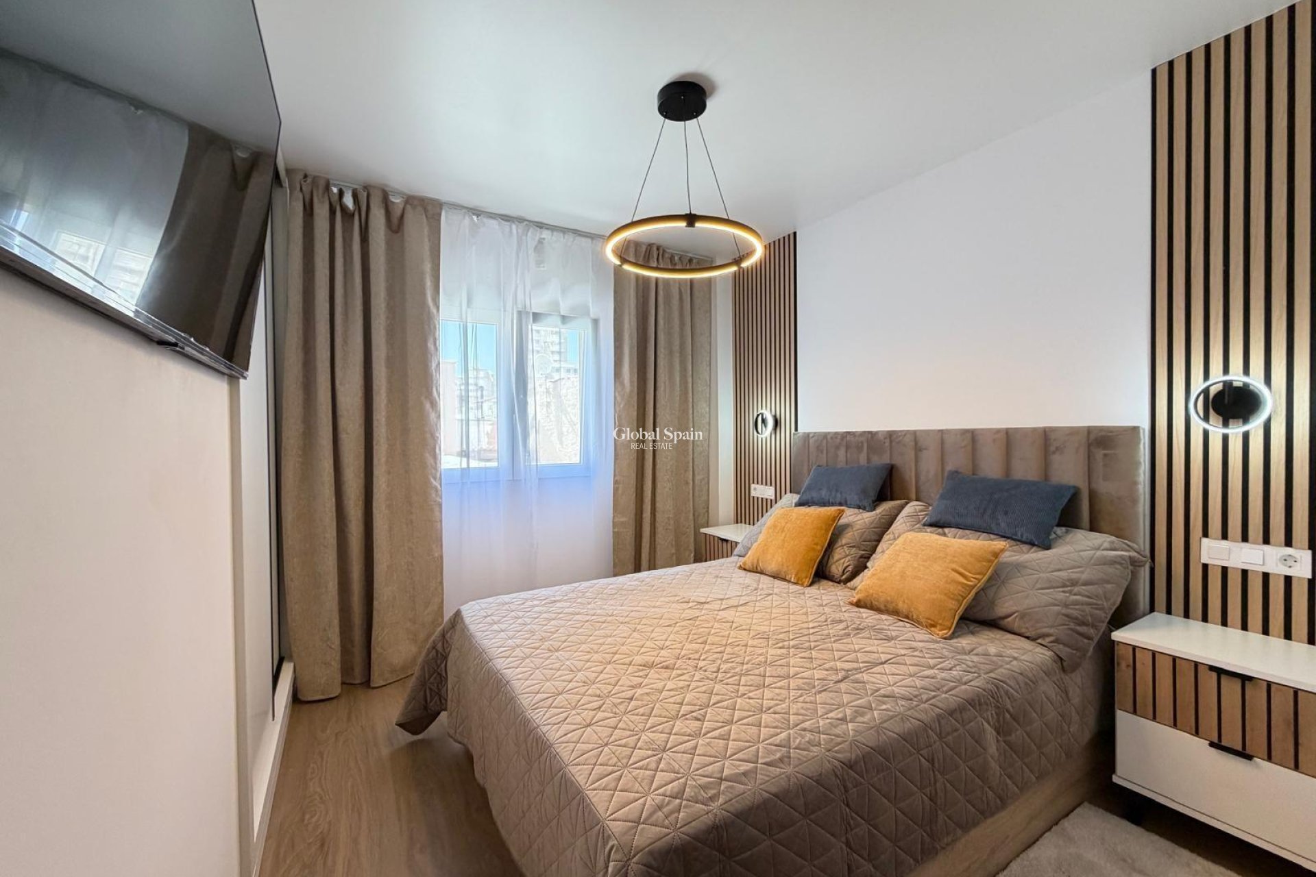 Wederverkoop - APPARTEMENT -
TORREVIEJA - Nueva Torrevieja