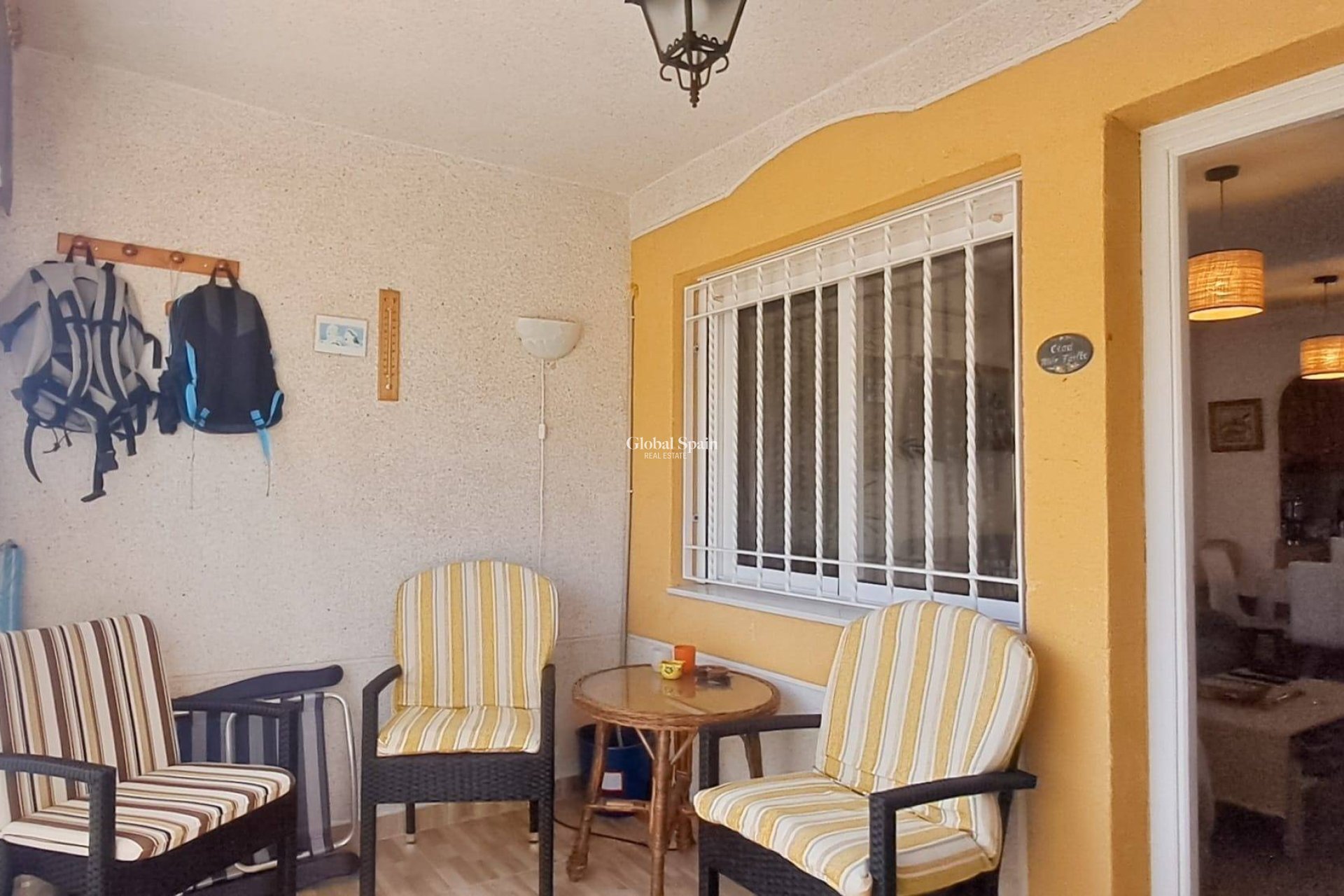 Wederverkoop - APPARTEMENT -
TORREVIEJA - Parque Acuático - Sector 25